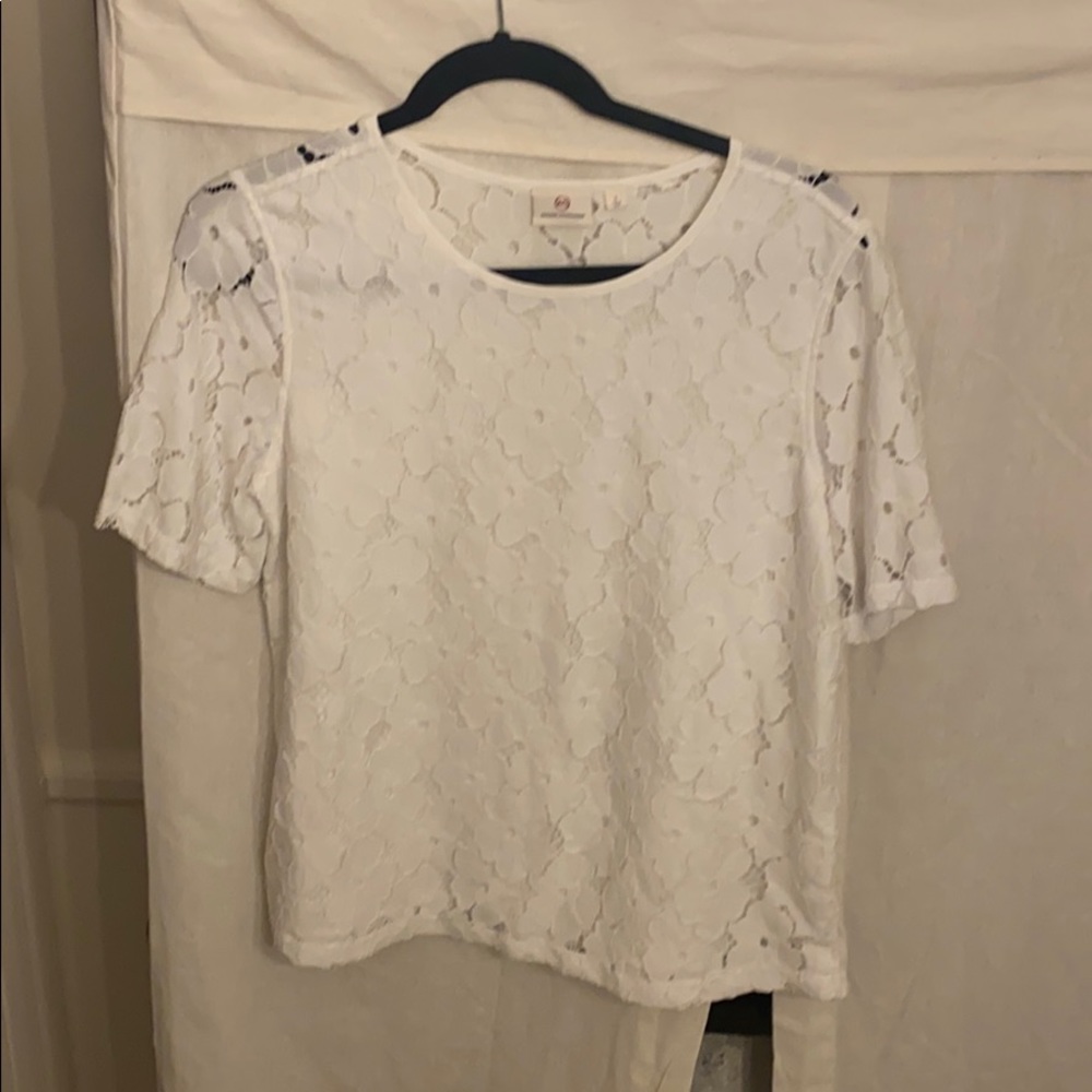 AG embroidered flowers short sleeve blouse NWOT